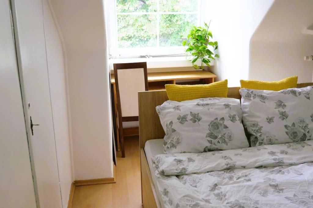 Apartament W Kamienicy Na Starym Miescie Варшава Екстериор снимка